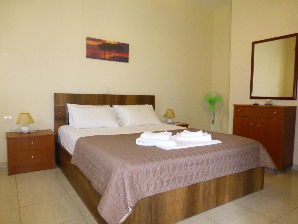 Pavloudis Apartments Psakoudia Luaran gambar