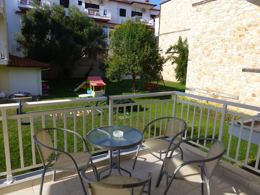 Pavloudis Apartments Psakoudia Luaran gambar