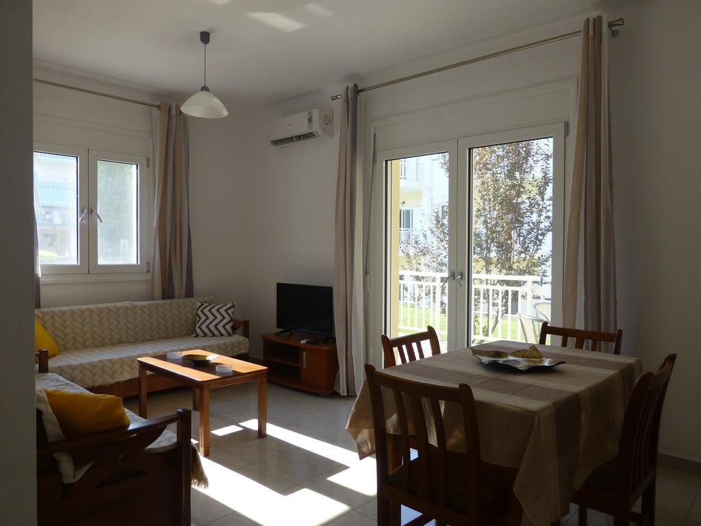 Pavloudis Apartments Psakoudia Luaran gambar