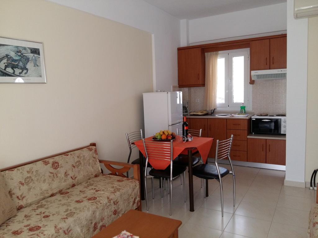 Pavloudis Apartments Psakoudia Luaran gambar